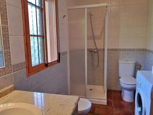Kúpeľňa v ubytovaní Casa Laguna del Maiz cazorla