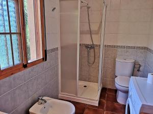 Kúpeľňa v ubytovaní Casa Laguna del Maiz cazorla