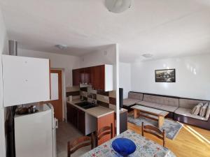 Kuchyň nebo kuchyňský kout v ubytování Apartment Slavica