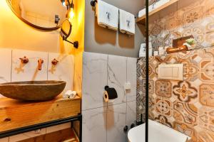 Vannituba majutusasutuses Boutique Hotel Tate By Aycon