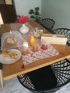 旅馆内部或周边提供的食物