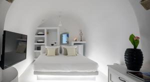 TV a/nebo společenská místnost v ubytování White Dream Suites