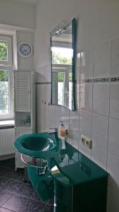 Kylpyhuone majoituspaikassa Pension am Aubach Schwerin