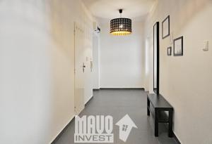 Certifikát, hodnocení, plakát nebo jiný dokument vystavený v ubytování The modern apartment