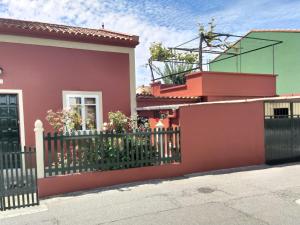 The building in which the holiday home is located