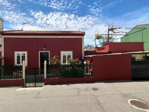 The building in which the holiday home is located