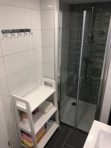 Ένα μπάνιο στο Mobile Home Relax