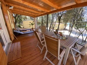 Balkón nebo terasa v ubytování Campsite Piccolo