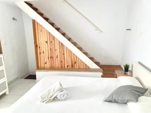 Posteľ alebo postele v izbe v ubytovaní Easy Nerja Beach House