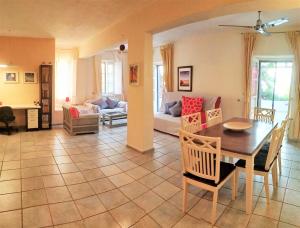A seating area at Pine Trees and Sea View Houses in Hydra - Daphne, Chloe, Myrto, Eleni