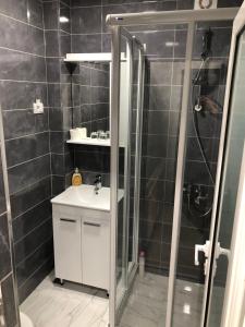 Koupelna v ubytování Apartmani Jovanovic
