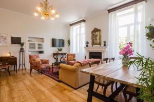 TV a/nebo společenská místnost v ubytování Dal Dottore