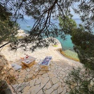 Galeriebild der Unterkunft Apartments by the sea Starigrad Paklenica in Tribanj-Krušćica