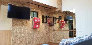 A television and/or entertainment centre at Warm Home
