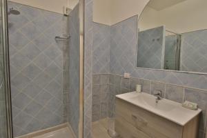 Gallery image of Les Chambres Au Centre in San Teodoro