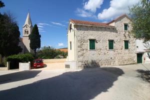 Gallery image of Apartmani Šolo in Sumartin