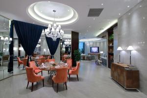 ห้องอาหารหรือที่รับประทานอาหารของ Crowne Plaza Nanjing Jiangning, an IHG Hotel