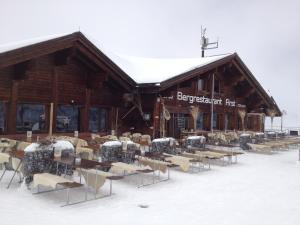 Berggasthaus First - Only Accessible by Cable Car durante el invierno