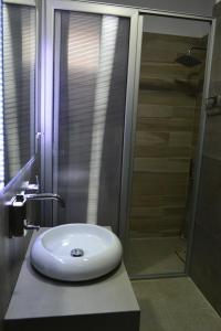 Koupelna v ubytování Ionia Studios