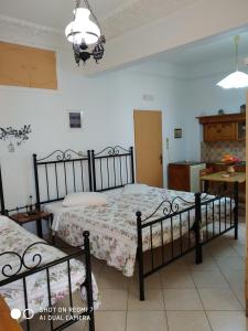 Gallery image of HERMOUPOLI ROOMS in Ermoupoli