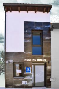 Fotografia z galérie ubytovania ALBERGUE HOSTING DUERO v destinácii Pesquera de Duero