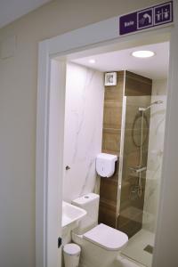 Koupelna v ubytování ALBERGUE HOSTING DUERO + 11 fotografií