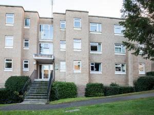 2-bedroom apartment, Woodgrange Court, Hoddesdon