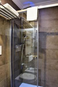 Un baño de Hotel Paolo II 31 fotos más
