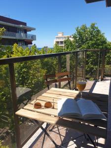 A balcony or terrace at Maxx Apartamento