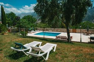 Piscina en o cerca de Casa Rural Alba Montis