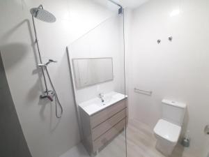 Kúpeľňa v ubytovaní MÁLAGA VELARDE cENTER