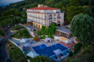 Budova, kde se hotel nachází