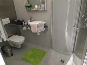 Bathroom sa DHofstede vakantiewoning