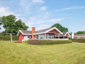 Imagen de la galería de Holiday Home Bygmarken III, en Binderup Strand