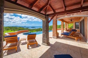 Kuvagallerian kuva majoituspaikasta Ocean-View Villa Above Potrero Overlooking Two Bays, joka sijaitsee kohteessa Guanacaste