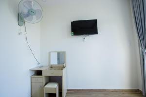 TV a/nebo společenská místnost v ubytování Sơn Liễu Homestay