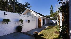 Gallery image of The Rose Cottage in Cape Town