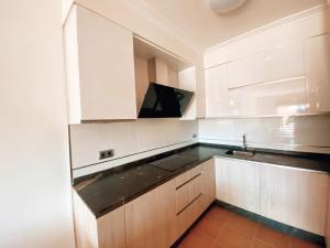 Kuchnia lub aneks kuchenny w obiekcie APARTAMENTO ANTOPA MAR
