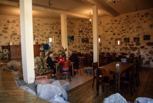 Restaurace v ubytování Hotel Old Seti + 30 fotografií