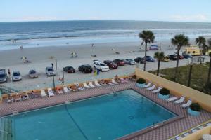 Gallery image of Daytona Condo with Beautiful Ocean and City View in Daytona Beach
