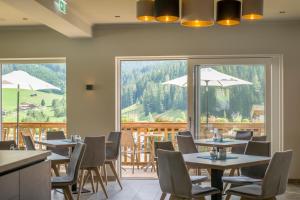 Nespecifikovaný výhled na hory nebo výhled na hory při pohledu z bed and breakfast