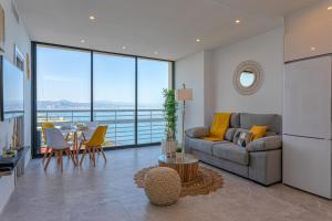 Posedenie v ubytovaní Mar Infinito. Apartment with dream views