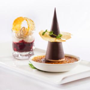 Makanan di atau berdekatan hotel