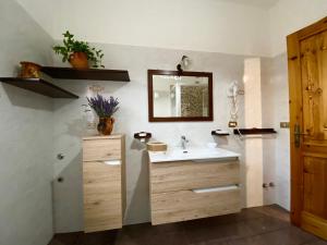 Gallery image of B&B A Casa di Nonna in Massa dʼAlbe