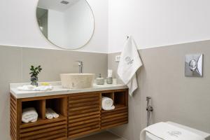 Koupelna v ubytování Balance Hotel