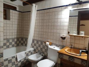 Vonios kambarys apgyvendinimo įstaigoje Hotel Labranza