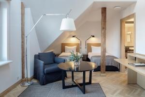 Posezení v ubytování Neiburgs Hotel + 37 fotografií