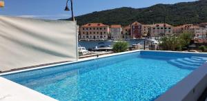 Bazen u ili blizu objekta Pascal Villa 7 nights 1 free