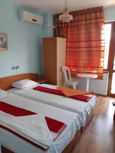 Gallery image of Nelly Guest House in Sozopol