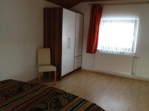 Posteľ alebo postele v izbe v ubytovaní Haus zur Therme